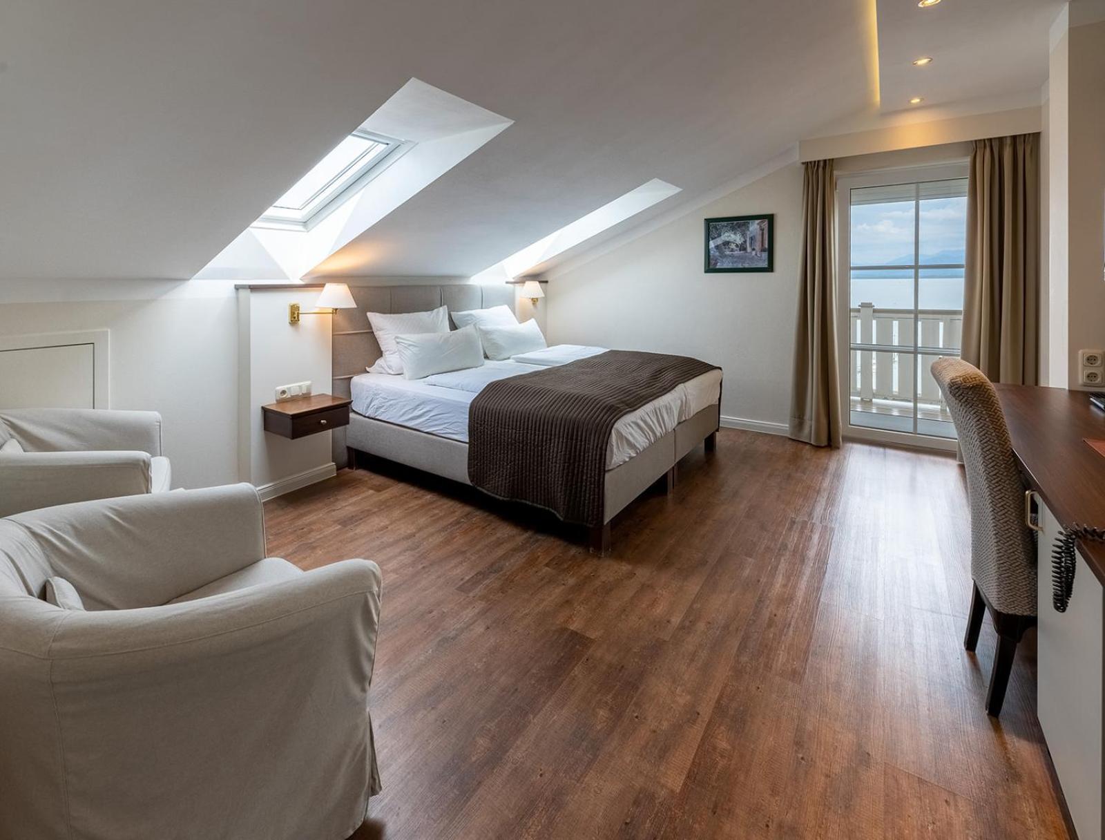 Chiemseestern Vacation & Recreation "Adults Only" เกอชตัดท์ อัม คิมซี ห้อง รูปภาพ